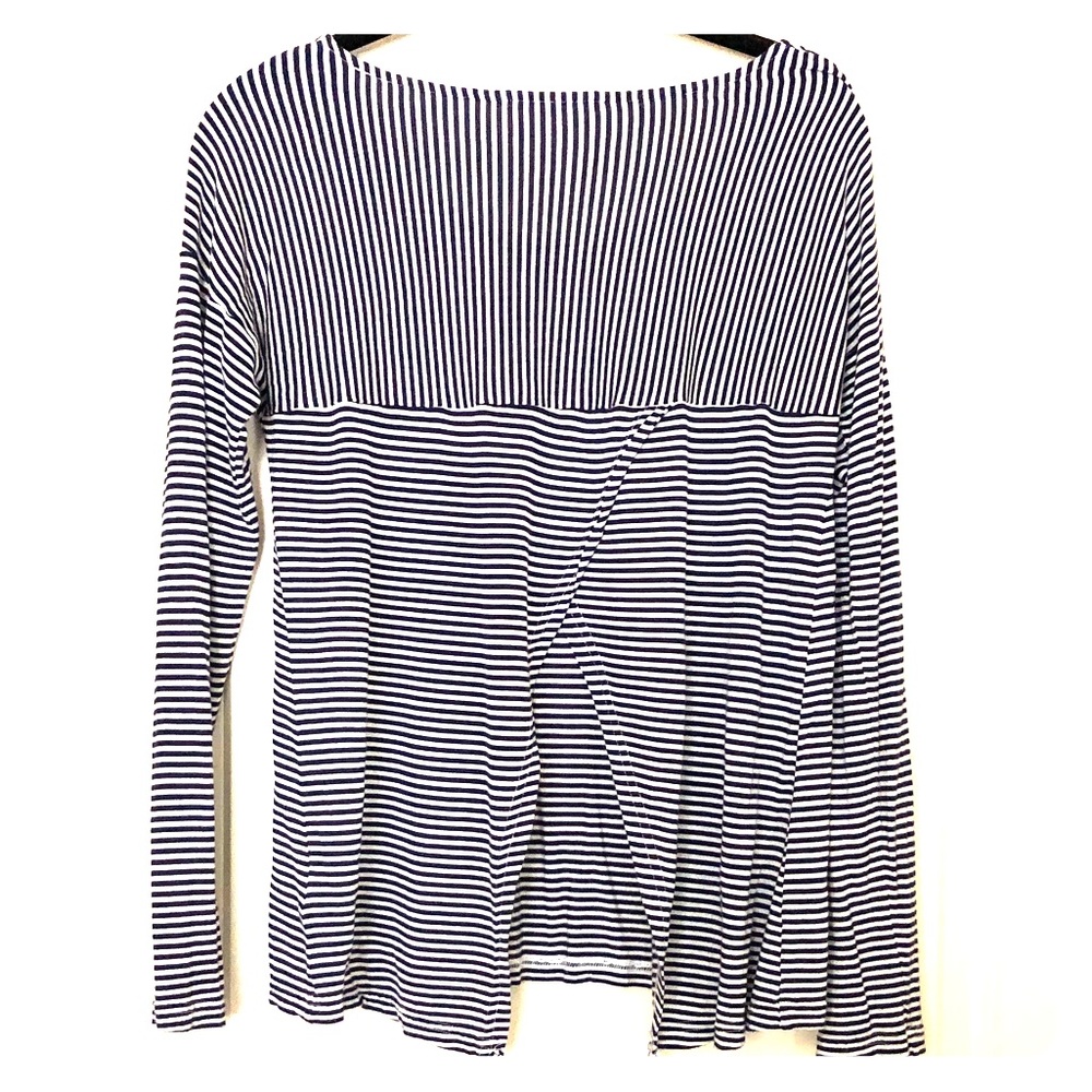Open lower back Bb Dakota striped long sleeve top